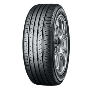 YOKOHAMA BLUEARTH-GT AE51 235/40 R19 96 W