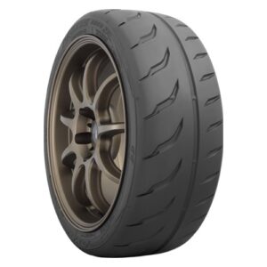 TOYO PROXES R888R 235/45 R17 94 W